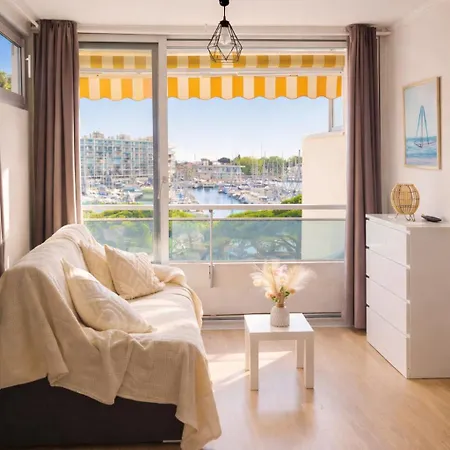 Magnifique Ensoleillee ,vue Sur Le Port Apartment