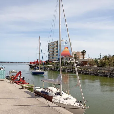 Apartment Magnifique Ensoleillee ,vue Sur Le Port Carnon-Plage